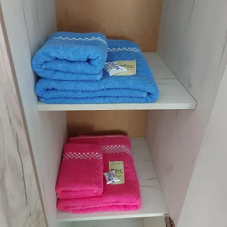 Apartman White Grapes