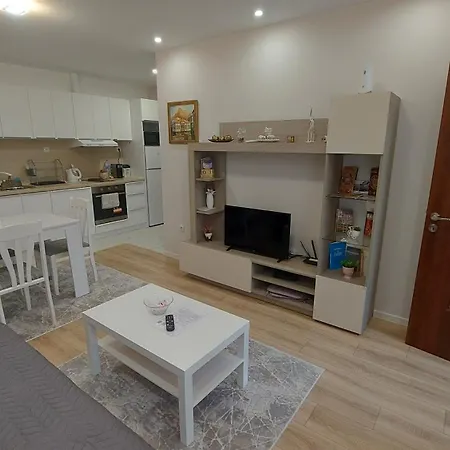 White Grapes Petrich (Blagoevgrad)